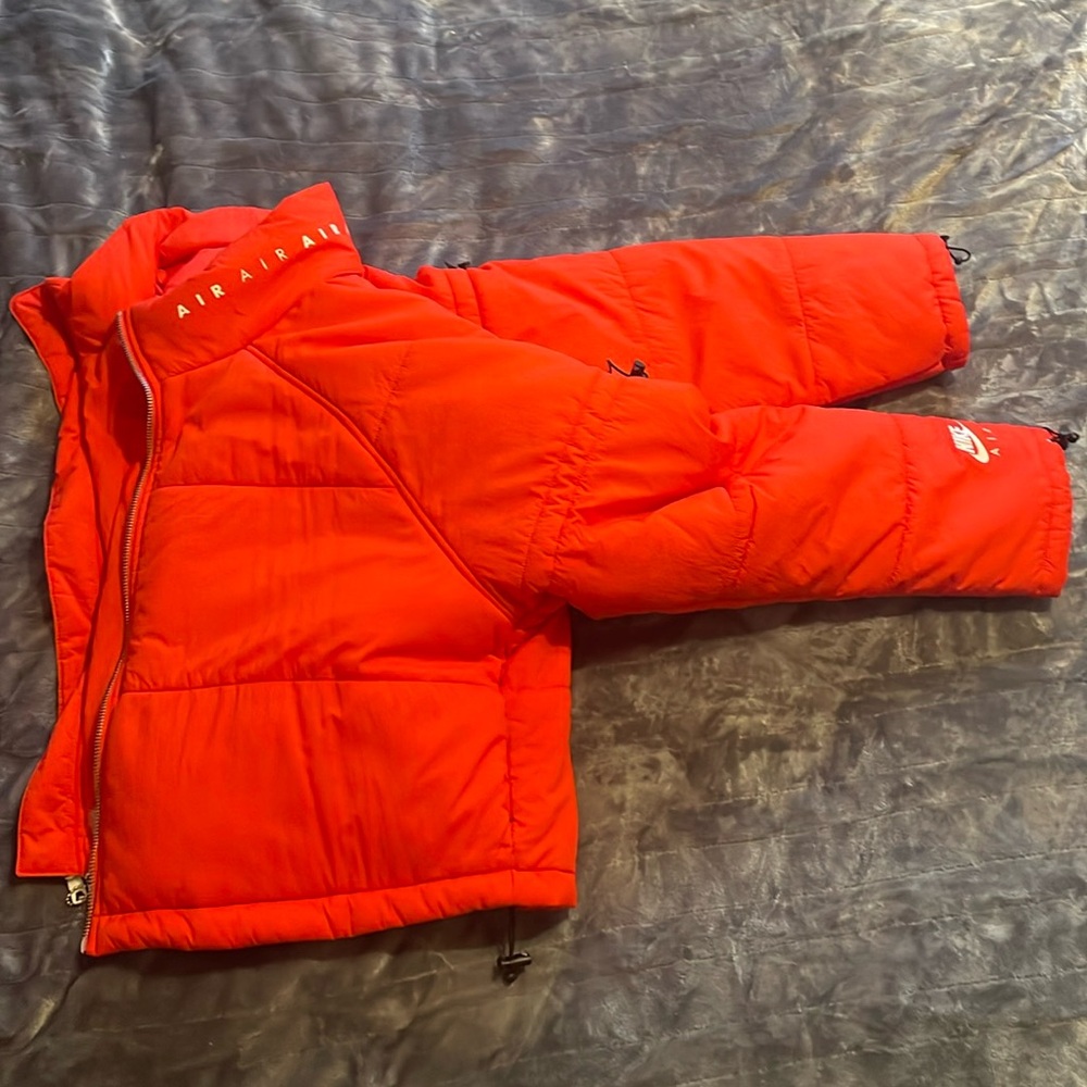 Nike bright orange puffer jacket size m
